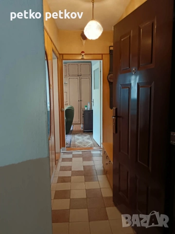 Продавам 3-стаен апартамент с гараж в широк център - Севлиево, 115 000 € , снимка 5 - Апартаменти - 54708905