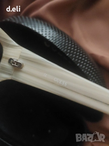 GUESS Original Дамски слънчеви очила , снимка 5 - Слънчеви и диоптрични очила - 54202830