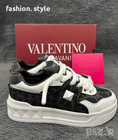 Нови унисекс кецове Valentino 
