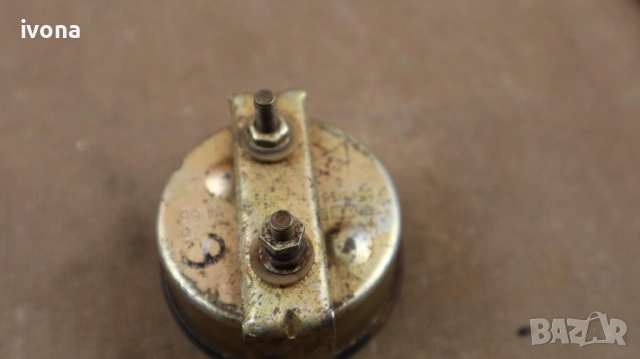 Стар манометър за масло на стара руска кола, снимка 4 - Аксесоари и консумативи - 54340083