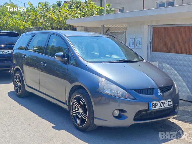 Mitsubishi Grandis 2.4 MIVEC 2007 ГАЗ 7 места