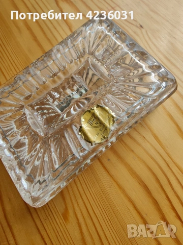 Кристална кутия за цигари/пепелник 