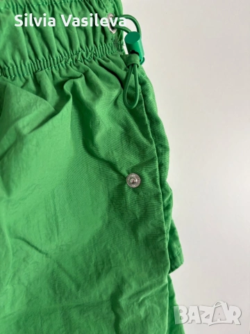 Зелен спортен панталон Bershka, снимка 4 - Панталони - 54319011