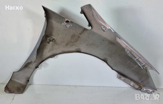 Ляв Калник Toyota Corolla Verso Тойота Корола Версо 2000г-2004г, снимка 2 - Части - 53966180