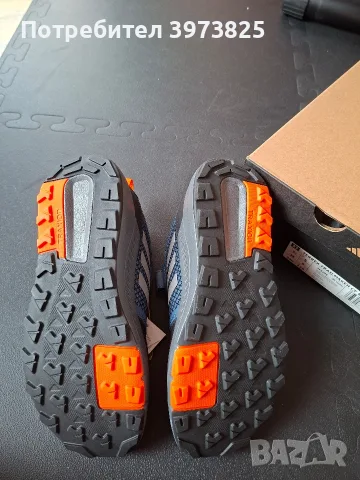 Детски обувки Adidas Terrex, снимка 6 - Детски боти и ботуши - 55393161