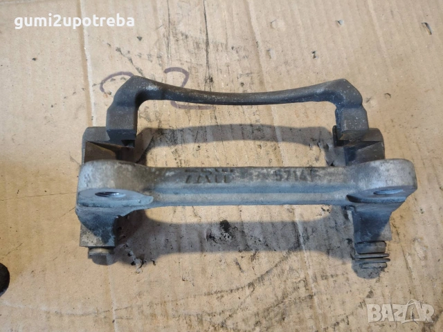 Скоба за Спирачен Апарат FU16164BGN0 Volkswagen Passat B9 1.5 eTSI 150кс 2024г, снимка 4 - Части - 55172091