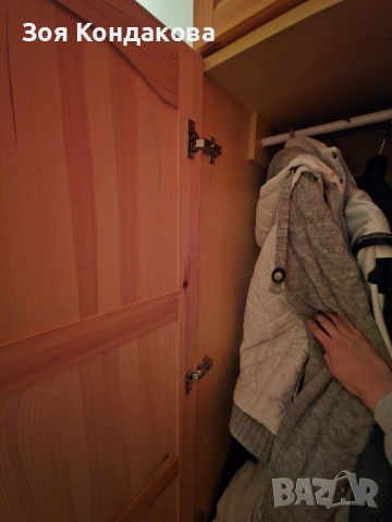 Дървен гардероб , снимка 3 - Гардероби - 53951699