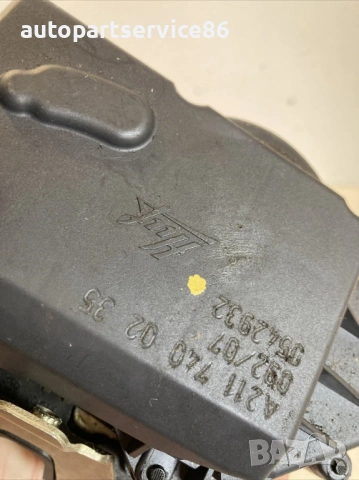 Механизъм за заключване на задна врата за Mercedes ML W164 420 CDI (2007) A2117400235, снимка 3 - Части - 53997747