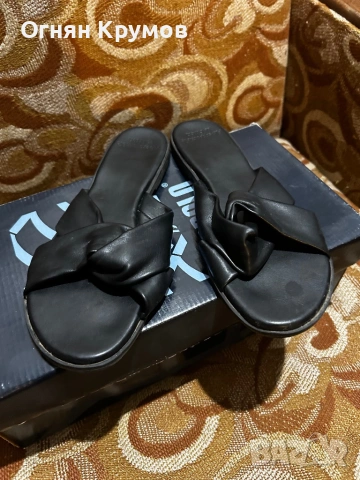 Дамски чехли №38 – черни, с декоративна панделка