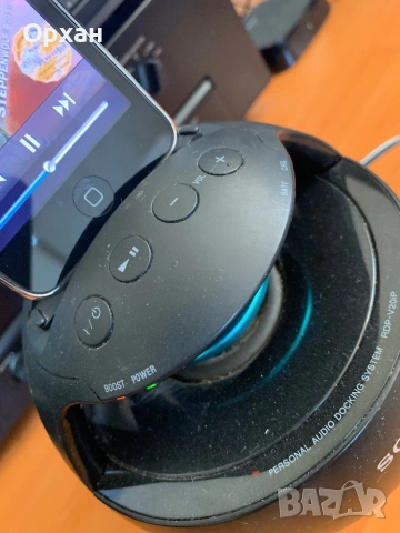 Маркова докинг станция Sony RDP-V20iP (360° звук) – Перфектно състояние!, снимка 2 - Аудиосистеми - 54717471