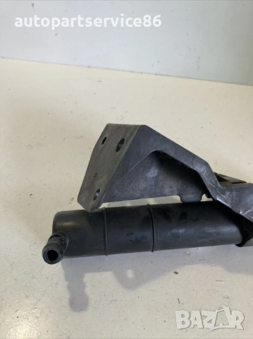 Помпа за миене на фар преден десен 420 CDI за Mercedes ML W164 (2007) , снимка 2 - Части - 54135285