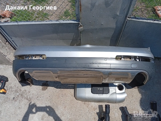Задна броня за q7 , снимка 2 - Части - 55162571