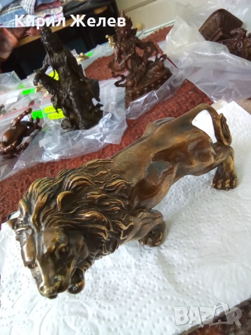 Бронзова фигурка на 🦁 лъф 17953, снимка 2 - Колекции - 54179540