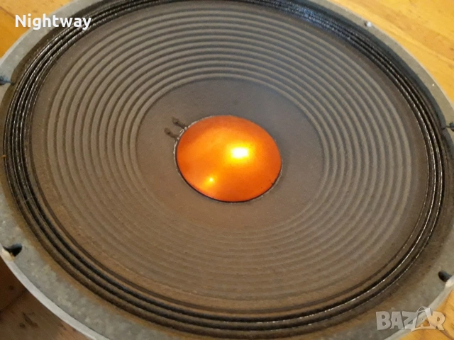 JBL 15 