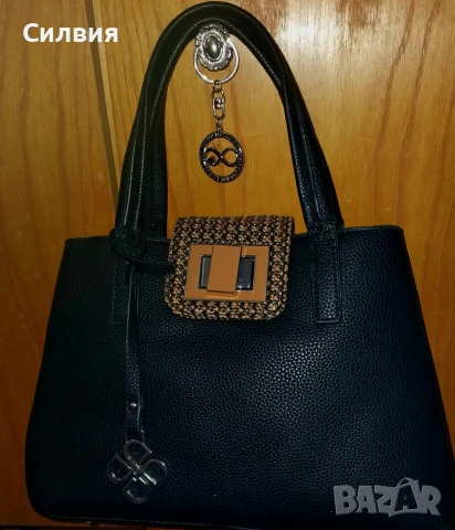 Малка  дамска чанта , снимка 6 - Чанти - 55037918