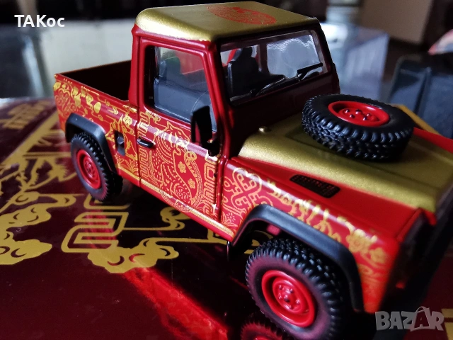 Mini GT 1:64 Land Rover 90 #330, снимка 3 - Колекции - 54542982