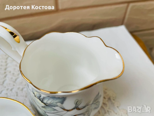 ROYAL ALBERT красив комплект от Англия от костен порцелан, снимка 9 - Антикварни и старинни предмети - 54385469