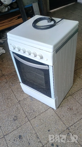 Готварска печка с газ и ток, снимка 3 - Печки, фурни - 55055903