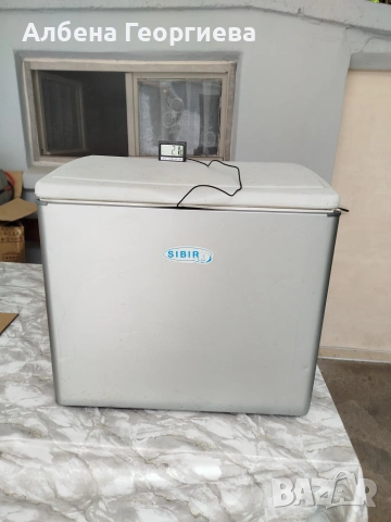 Хладилник SIBIR -12 V/220 V /GAZ 