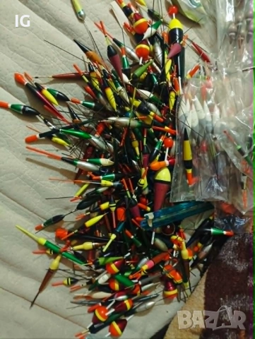 Рибарски плувки от балса