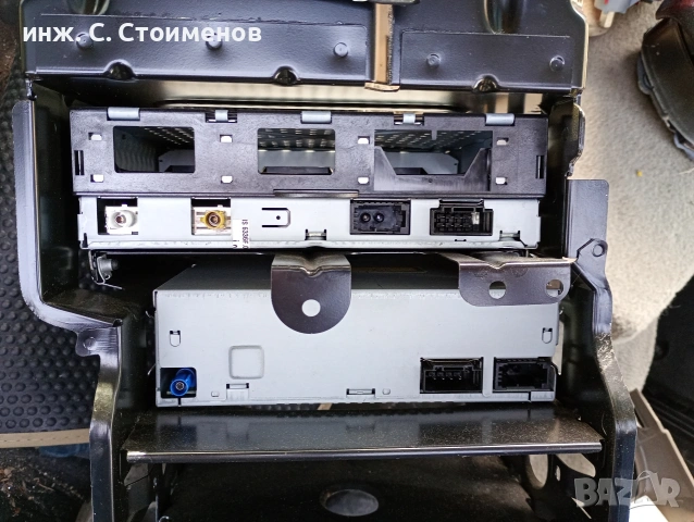 Manufactured by: HARMAN/BECKER за Audi A4 B8 ✓ 4F0 035 541 L, снимка 3 - Части - 54194201