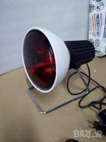 Инфрачервена лампа за нагревки PHILIPS 150W