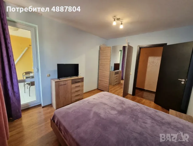 Продава се просторен тристаен апартамент в кв. Зорница, Бургас, снимка 5 - Апартаменти - 55359362