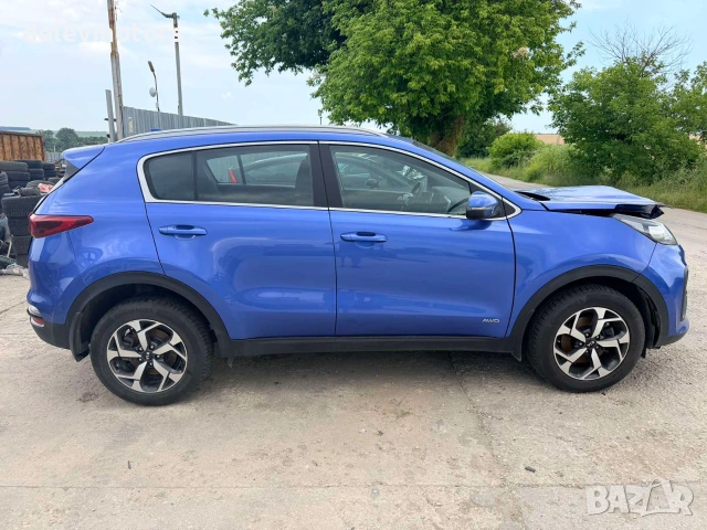 Kia Sportage 1.6 T-GDI AWD двигател G4FJ, M88U ск. кутия 7  ск. автоматик, 4x4, 177 кс.,., 72 000 км, снимка 5 - Автомобили и джипове - 55156632