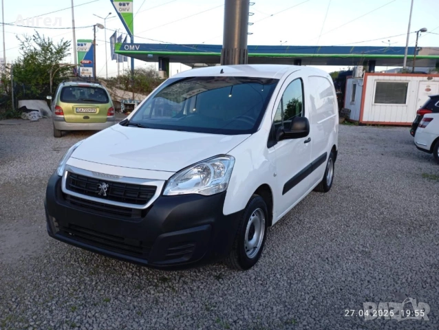 Продавам Пежо Партнер 