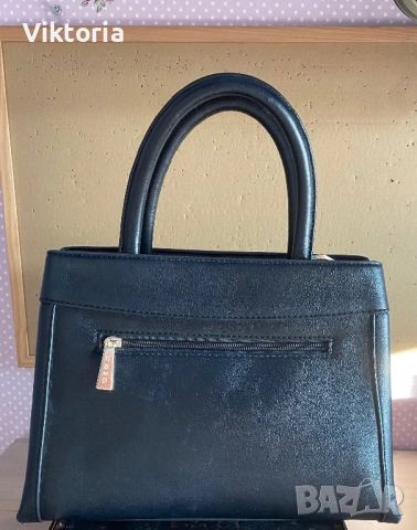 Дамска чанта 