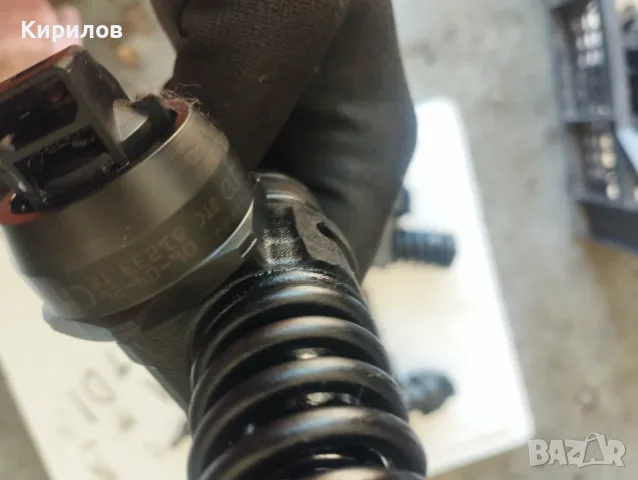 Помпа дюза 038130073BJ Ауди А4 Б7 038130073ВJ VW Golf 5 Audi A4 B7 1,9 2,0 tdi, снимка 7 - Части - 55393734