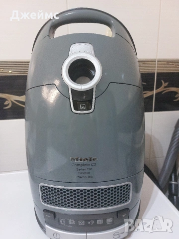 Прахосмукачка Miele Complete C3 Series 120, снимка 5 - Прахосмукачки - 54862880