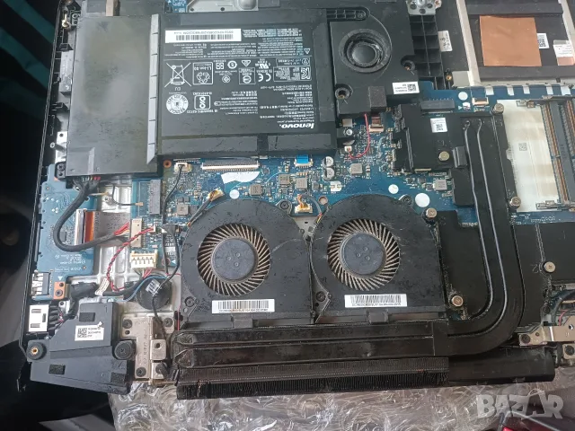 лаптоп Lenovo Y700, снимка 3 - Части за лаптопи - 55469669
