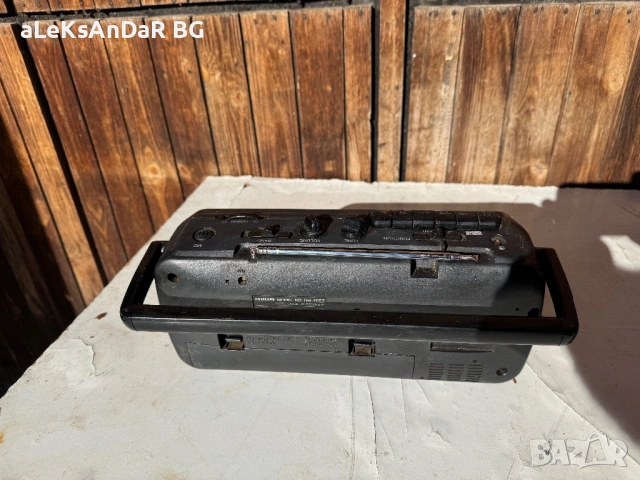 Радио касетофон aiwa rm-55ez , снимка 2 - Радиокасетофони, транзистори - 54295259