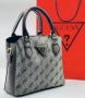 Дамска чанта Guess , снимка 1