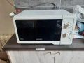 Микровълнова фурна Samsung MW71E 800W използвана, снимка 1