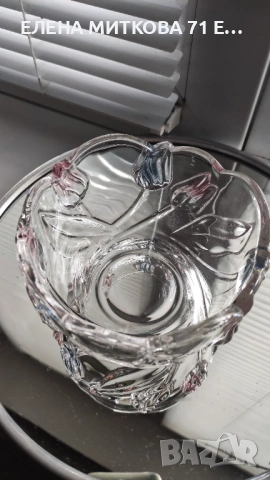 *Walther glas* Германия купичка от кристално стъкло с релефни лалета, снимка 2 - Чинии - 54188917