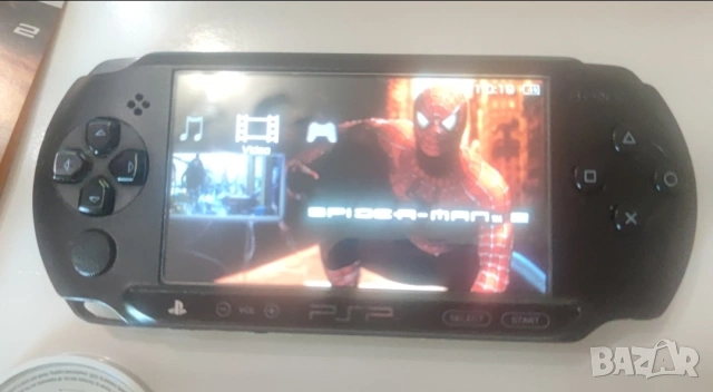 Псп 1004-Street+Зарядно+10 игри, снимка 2 - PlayStation конзоли - 52971810