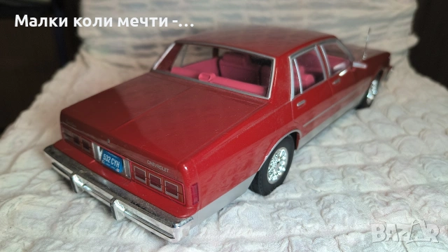 Метална кола Chevrolet Caprice - 1985 г ,мащаб 1:18, снимка 4 - Колекции - 54413854