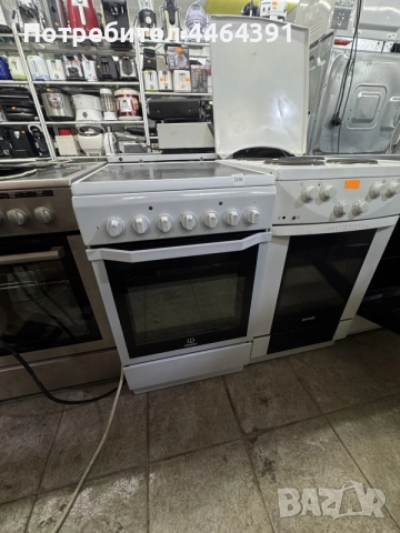 готварска печка керамични котлони Gorenje , снимка 8 - Печки, фурни - 55296968