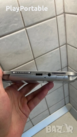 PS Vita 1000 Ice Silver, снимка 5 - PlayStation конзоли - 54901006