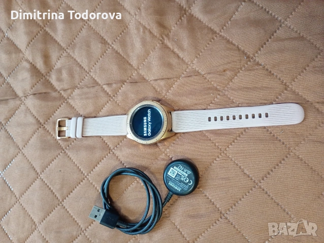 Samsung Galaxy Watch SM-R810 Gold, снимка 4 - Смарт часовници - 54652064