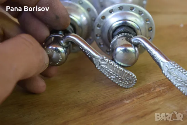 Ретро Шосейни Главини Campagnolo Record 32 дупки Комплект, снимка 4 - Части за велосипеди - 55443538