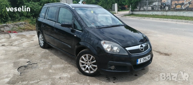 opel zafira top състояние 6+1, снимка 2 - Автомобили и джипове - 54730833