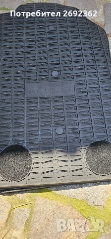 Оригинални гумени стелки BMW X3, снимка 6 - Аксесоари и консумативи - 54235261