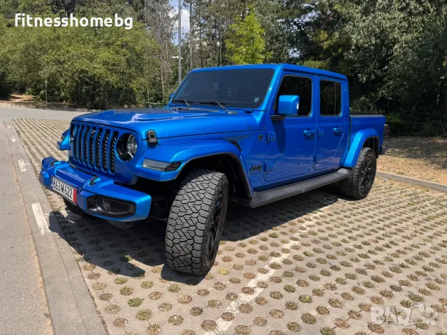 Jeep Gladiator High Altitude V6 4x4* BlindSpot* Nappa* Без ръжда, снимка 2 - Автомобили и джипове - 55559497