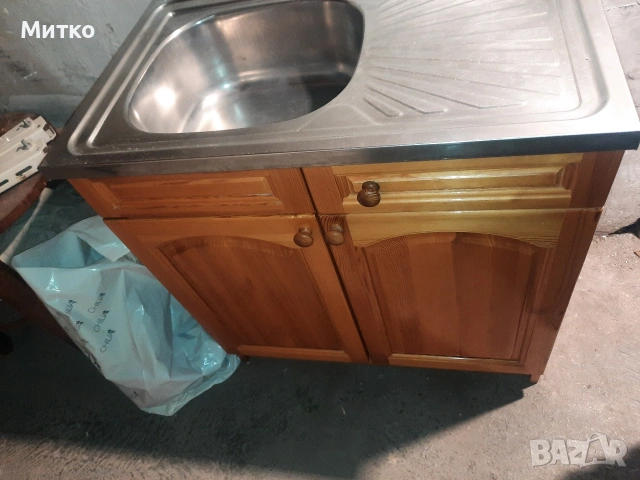 Кухненски шкаф от ЧАМ с мивка от неръждавейка хром алпака с две врати и десен плот на мивката, снимка 2 - Шкафове - 55151220