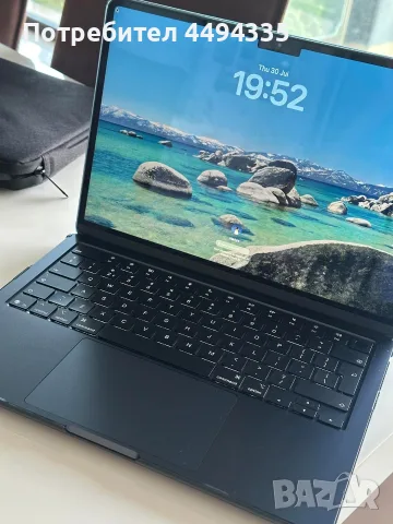 MacBook Air M4 13.6" + протектор и чанта