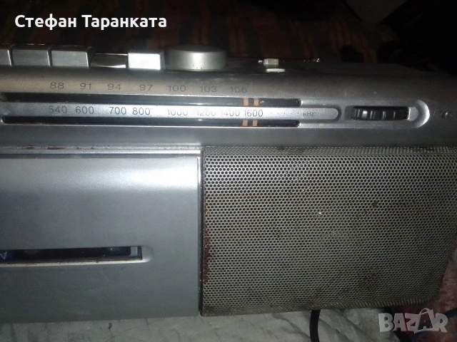 Радио касетофон SONY работи си на касети , снимка 5 - Радиокасетофони, транзистори - 55272232