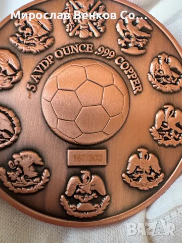 Колекционерски меден медал Liverpool FC (97 Hillsborough Memorial) –Лимитирана серия 187/300 (5 oz), снимка 4 - Фен артикули - 55645400